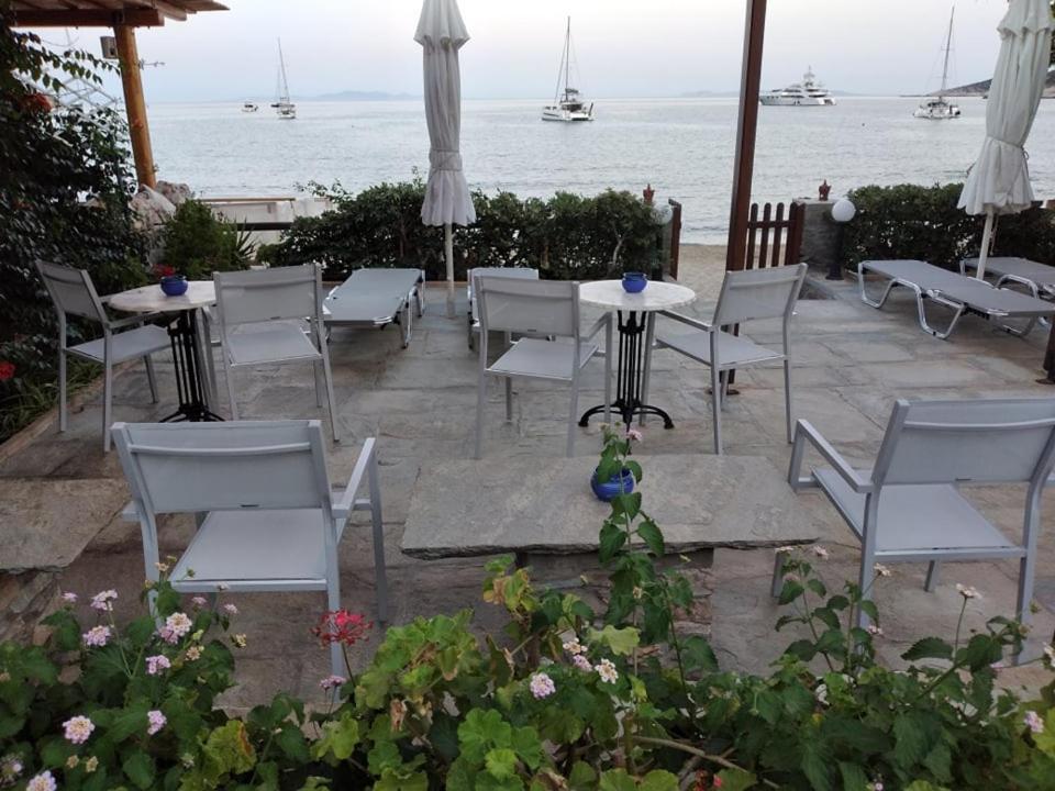 Studios Margarita Platis Gialos  Екстер'єр фото
