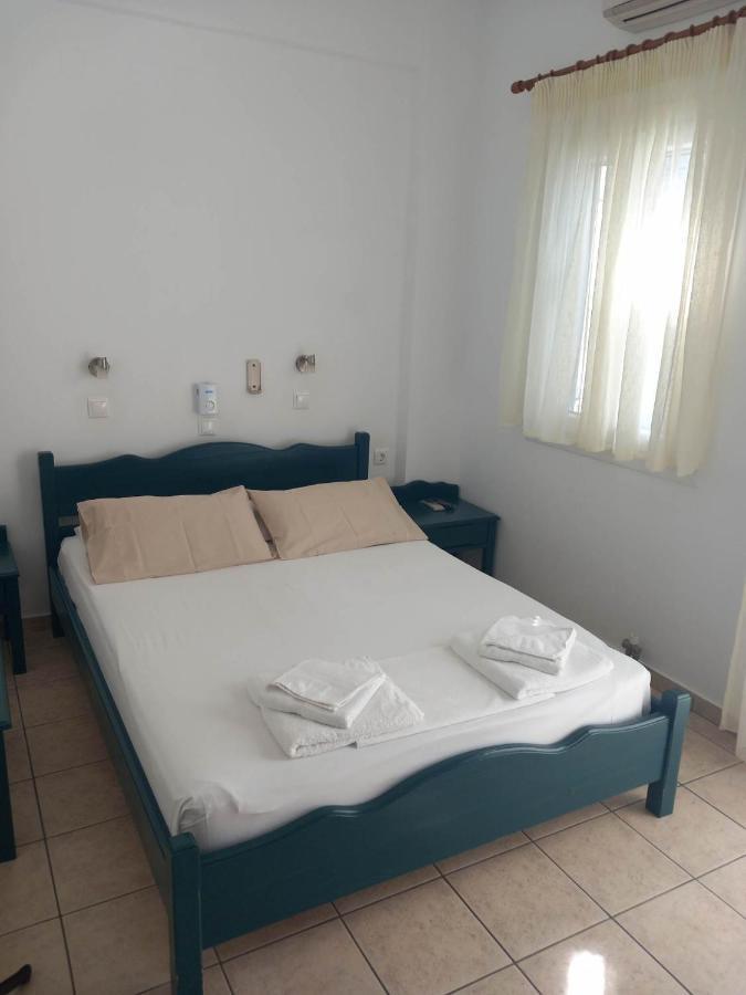 Studios Margarita Platis Gialos  Екстер'єр фото